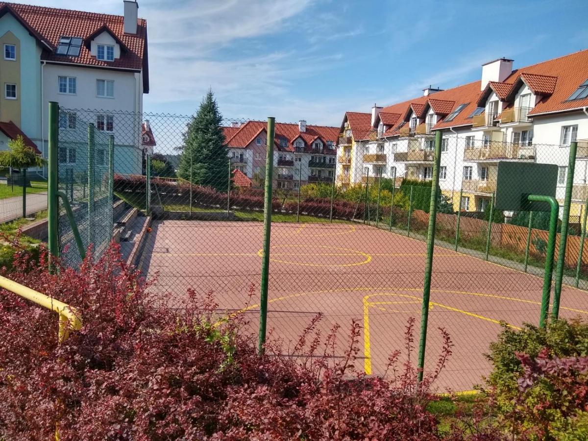 Green Apartment Z Bezplatnym Parkingiem Ольштын Экстерьер фото