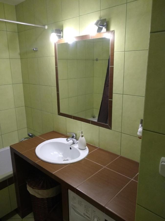 Green Apartment Z Bezplatnym Parkingiem Ольштын Экстерьер фото