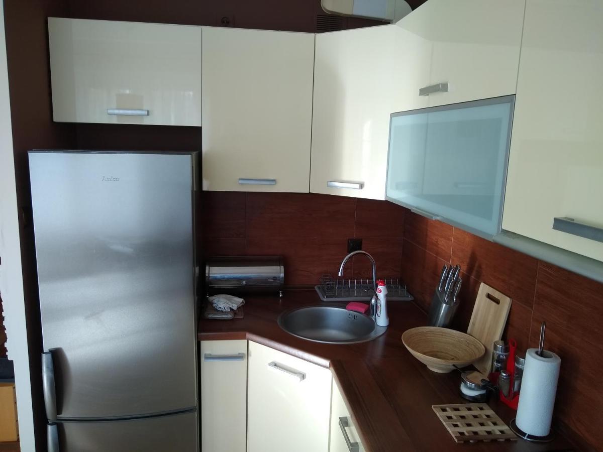 Green Apartment Z Bezplatnym Parkingiem Ольштын Экстерьер фото