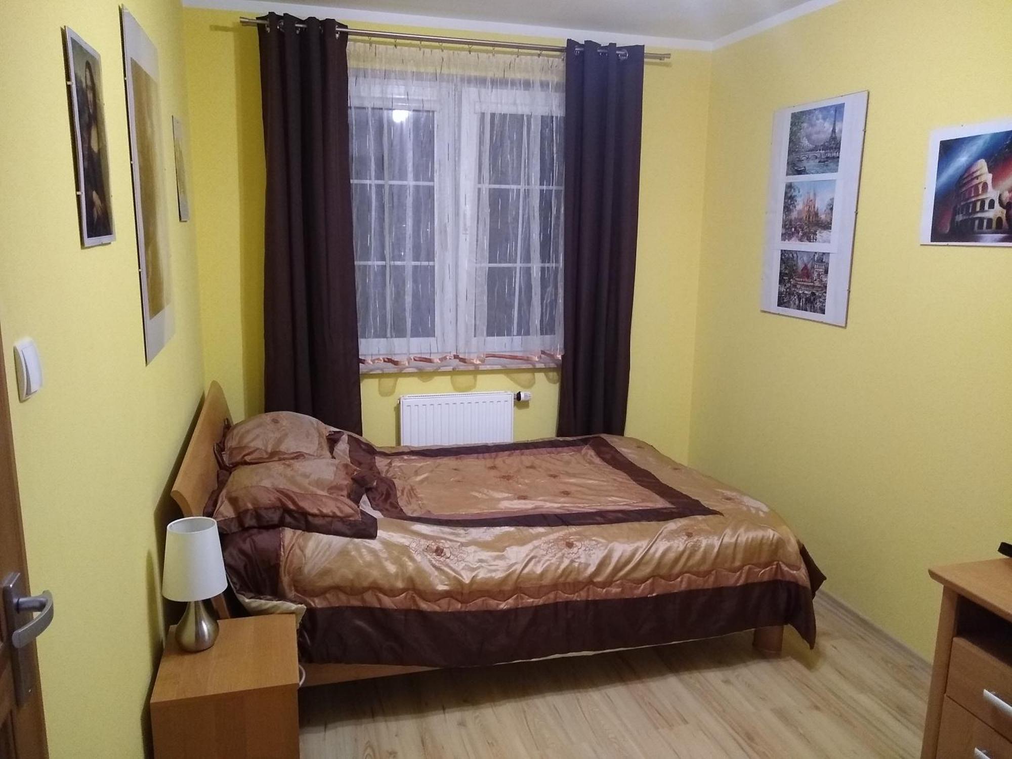 Green Apartment Z Bezplatnym Parkingiem Ольштын Номер фото
